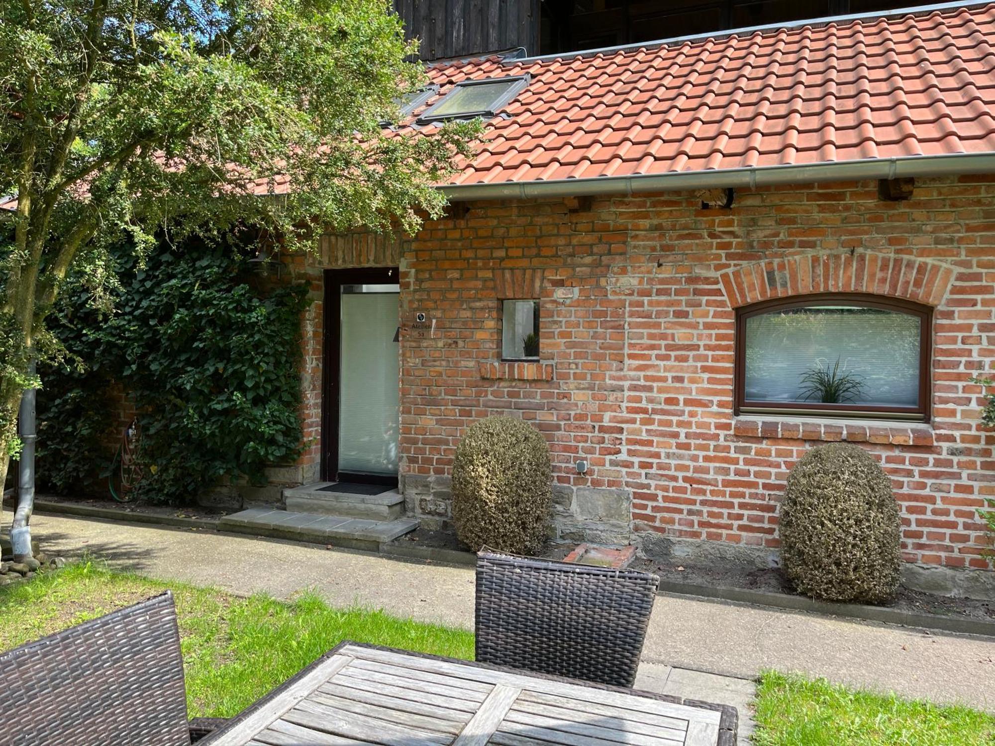 Engels Hof Wolfsburg Bagian luar foto